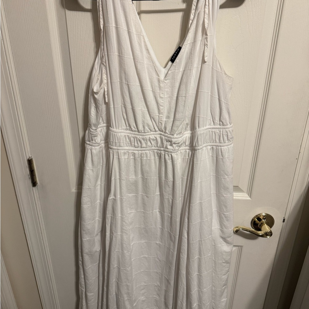 Torrid White Textured Maxi Dress